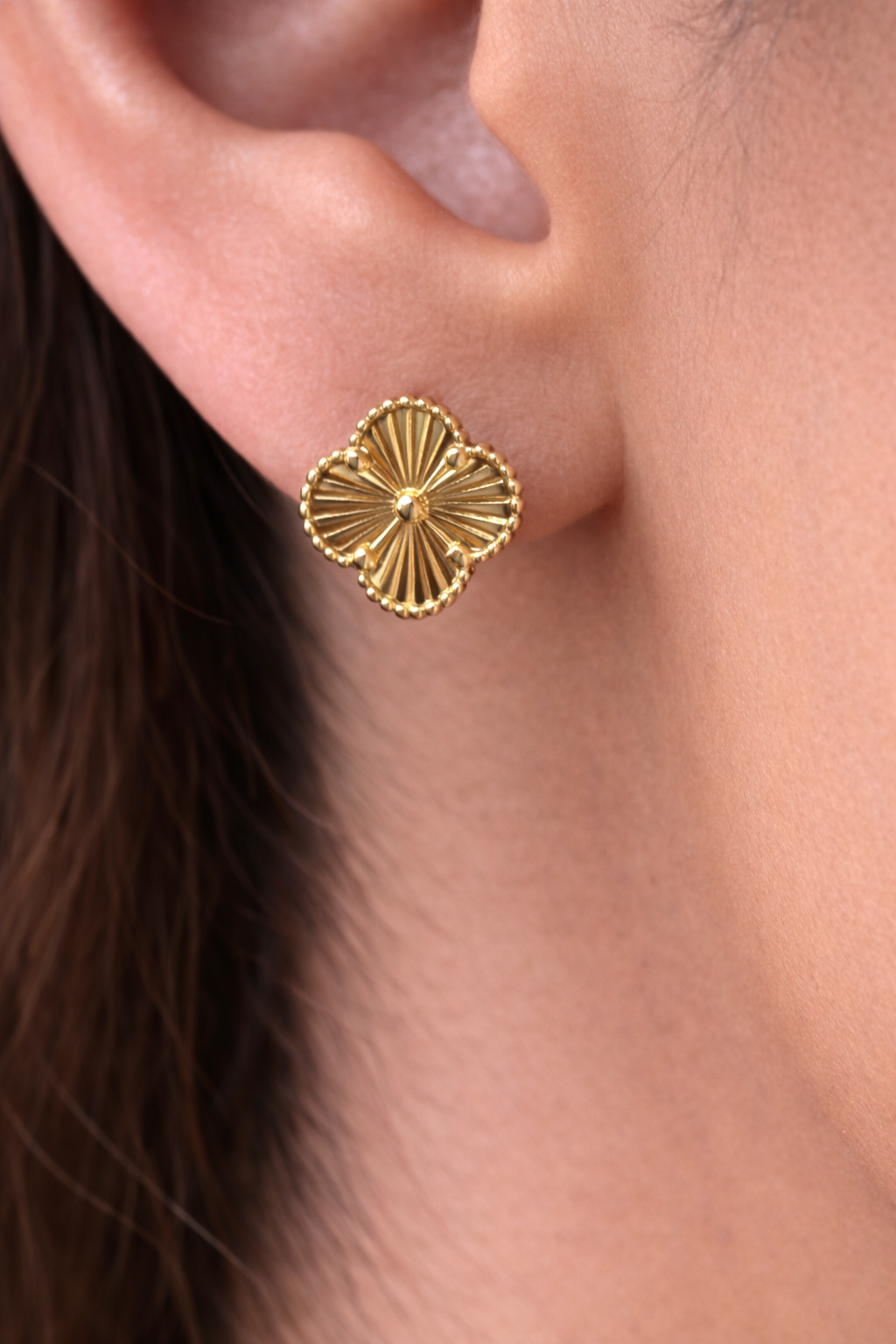 14 Ayar Altın - Yonca Küpe